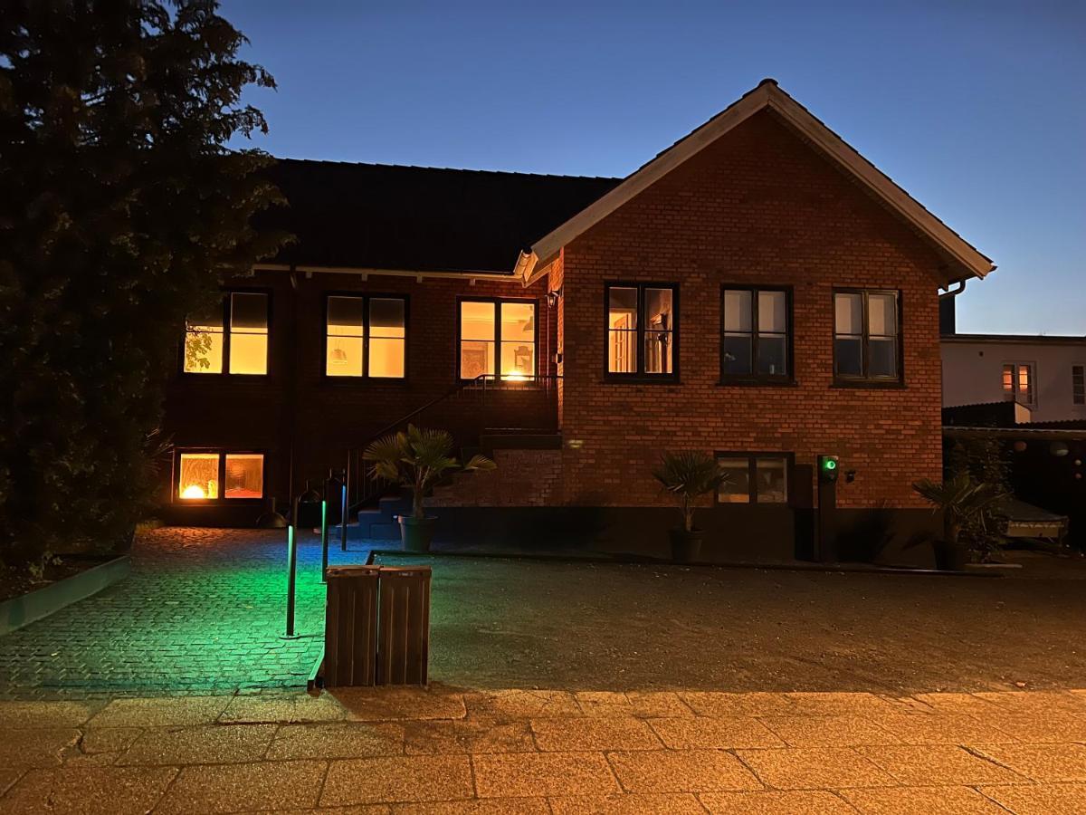 Unik Bnb Midt I Byen Herning Exterior foto